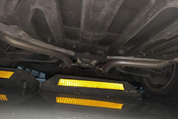 Used Mercedes-Benz E-Class 2015 Facelift E 180 L Chassis Rear