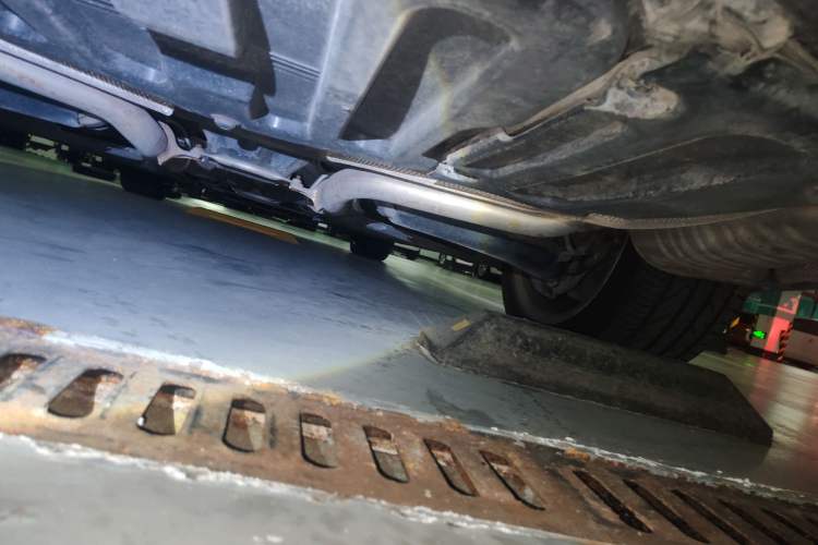 Used Mercedes-Benz E-Class 2015 E 260 L Chassis Rear