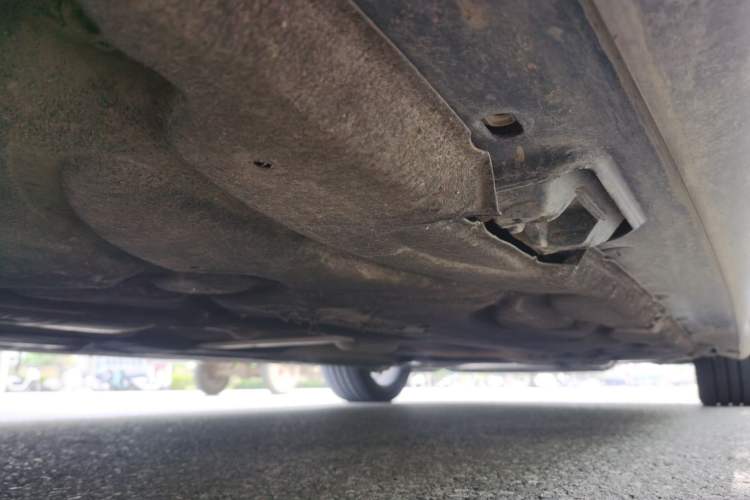 Used Mercedes-Benz E-Class 2015 E 260 L Sport Edition Chassis Rear Right