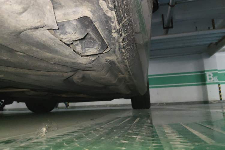 Used Mercedes-Benz E-Class 2015 Facelift E 200 L Chassis Rear Right