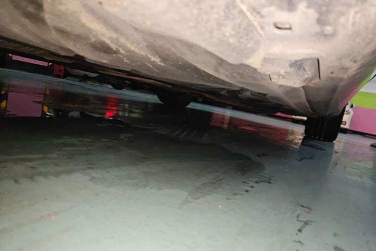 Used Mercedes-Benz E-Class 2015 E 200 L Chassis Rear Right