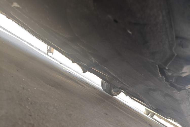 Used Mercedes-Benz E-Class 2015 Facelift E 200 L Chassis Rear Right