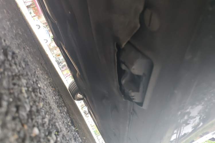 Used Mercedes-Benz E-Class 2015 E 260 L Sport & Fashion Model Chassis Rear Right