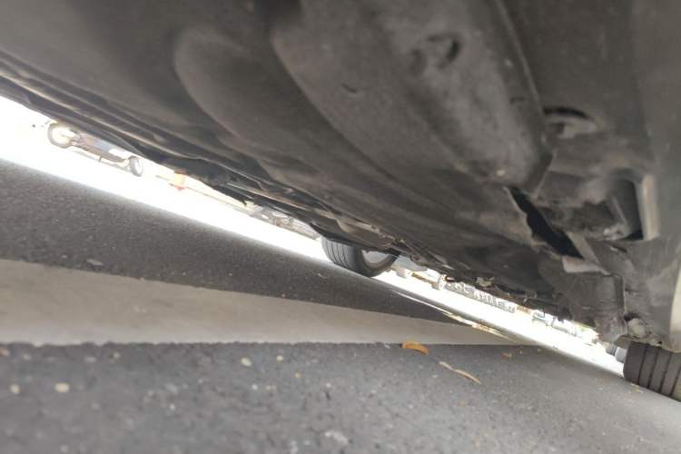 Used Mercedes-Benz E-Class 2015 E 200 L Chassis Rear Right
