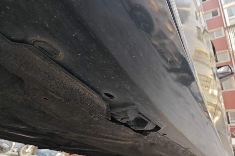 Used Mercedes-Benz E-Class 2015 Facelift E 200 L Chassis Rear Right