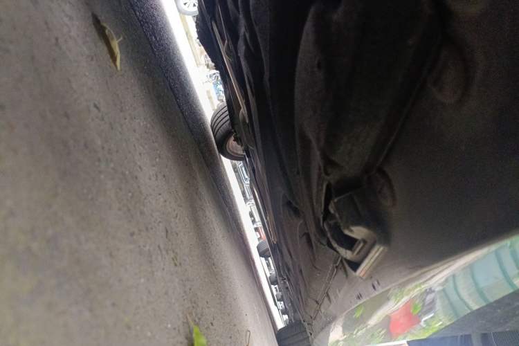 Used Mercedes-Benz E-Class 2015 Facelift E 200 L Chassis Rear Right