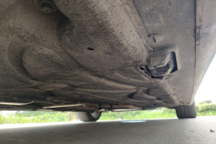 Used Mercedes-Benz E-Class 2015 E 260 L Sport Luxury Model Chassis Rear Right