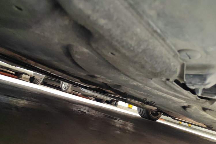 Used Mercedes-Benz E-Class 2015 E 260 L Luxury Model Chassis Rear Right