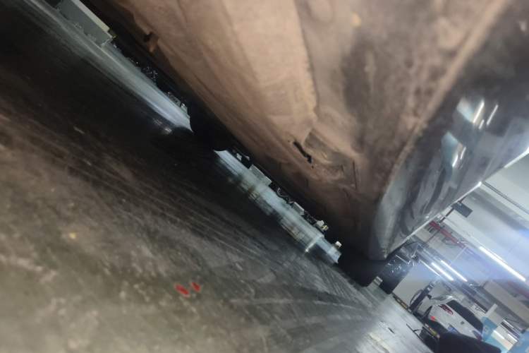 Used Mercedes-Benz E-Class 2015 Facelift E 200 L Chassis Rear Right