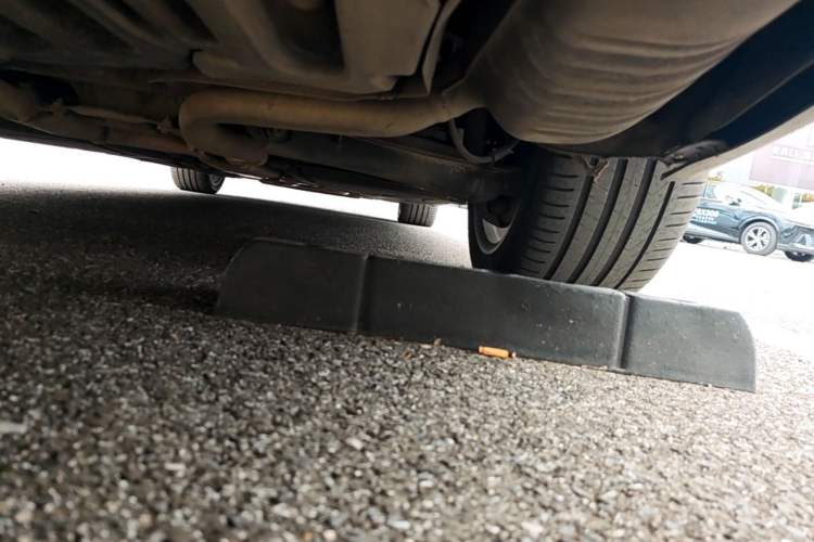 Used Mercedes-Benz E-Class 2015 E 260 L Sport Edition Chassis Rear Right