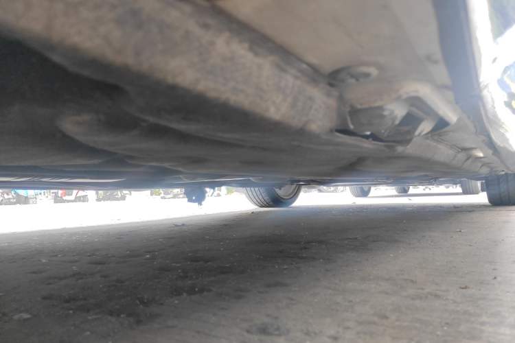 Used Mercedes-Benz E-Class 2015 E 200 L Chassis Rear Right