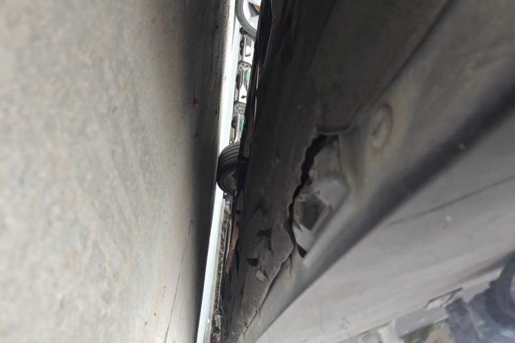 Used Mercedes-Benz E-Class 2015 E 200 L Chassis Rear Right