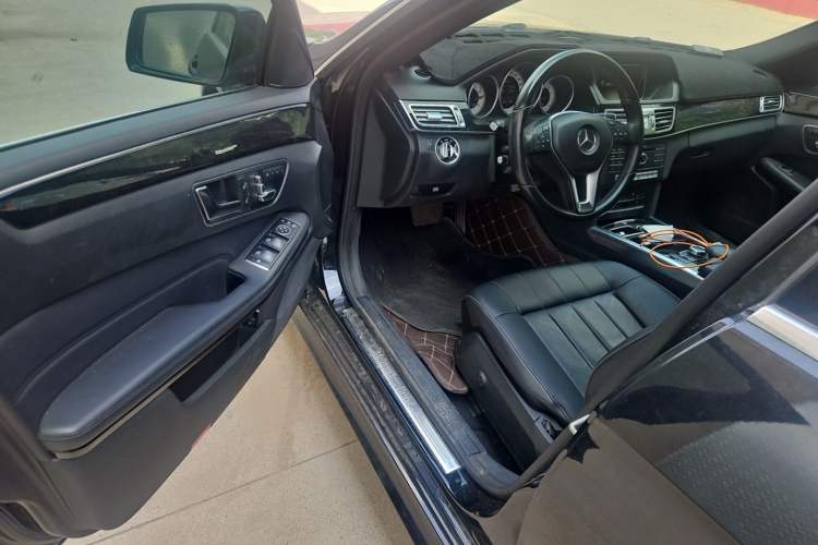 Used Mercedes-Benz E-Class 2015 Restyled E 260 L Sport Edition Driver Seat