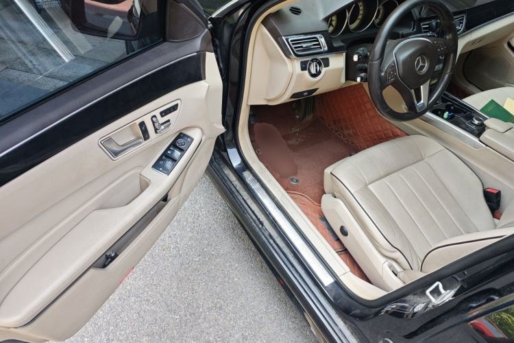 Used Mercedes-Benz E-Class 2015 Facelift E 200 L Sport Edition Driver Seat