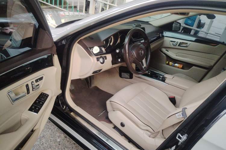 Used Mercedes-Benz E-Class 2015 Revised E 260 L Sporty and Stylish Edition Driver Seat