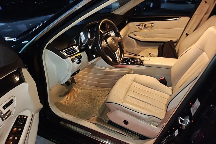 Used Mercedes-Benz E-Class 2015 Restyled E 260 L Sport Edition Driver Seat