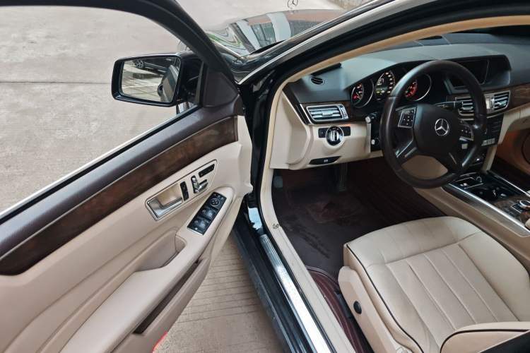 Used Mercedes-Benz E-Class 2015 E 260 L Driver Seat