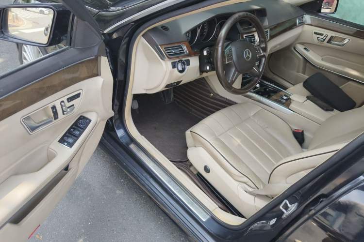 Used Mercedes-Benz E-Class 2015 E 200 L Driver Seat