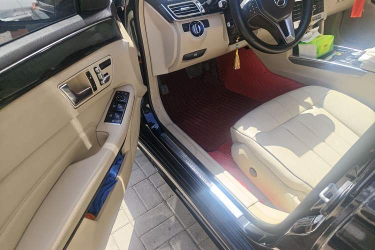 Used Mercedes-Benz E-Class 2015 E 260 L Sport & Fashion Model Driver Seat