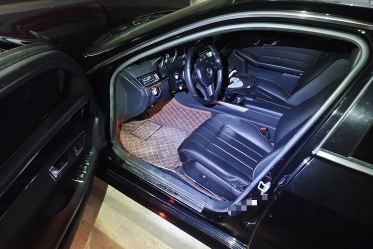 Used Mercedes-Benz E-Class 2015 Facelift E 200 L Sport Edition Driver Seat