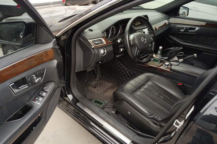Used Mercedes-Benz E-Class 2015 E 400 L Hybrid Driver Seat