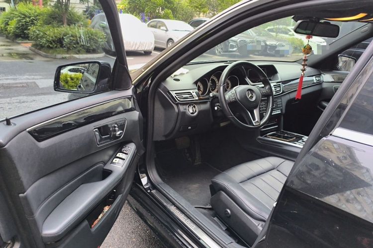 Used Mercedes-Benz E-Class 2015 Restyled E 260 L Sport Edition Driver Seat