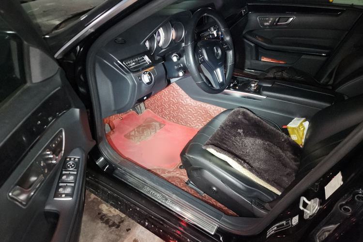 Used Mercedes-Benz E-Class 2015 Restyled E 260 L Sport Edition Driver Seat