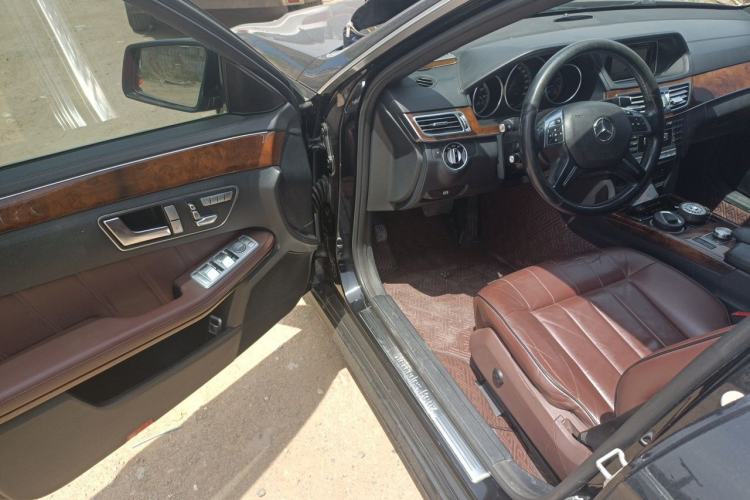 Used Mercedes-Benz E-Class 2015 E 320 L Luxury 4MATIC Driver Seat