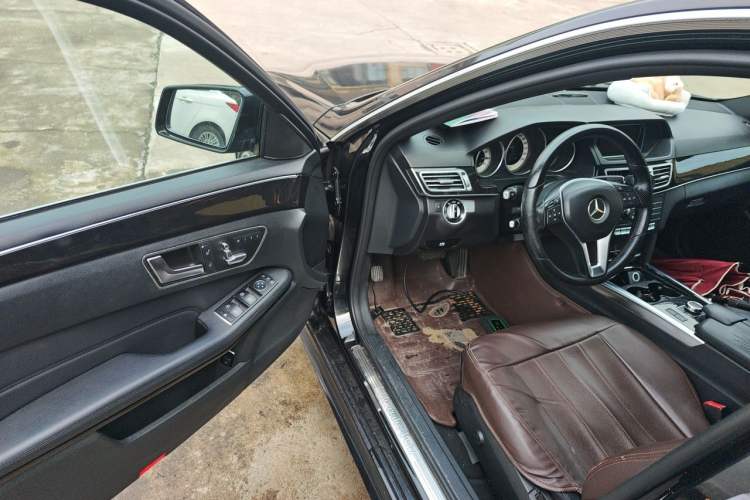 Used Mercedes-Benz E-Class 2015 E 260 L Sport Edition Driver Seat