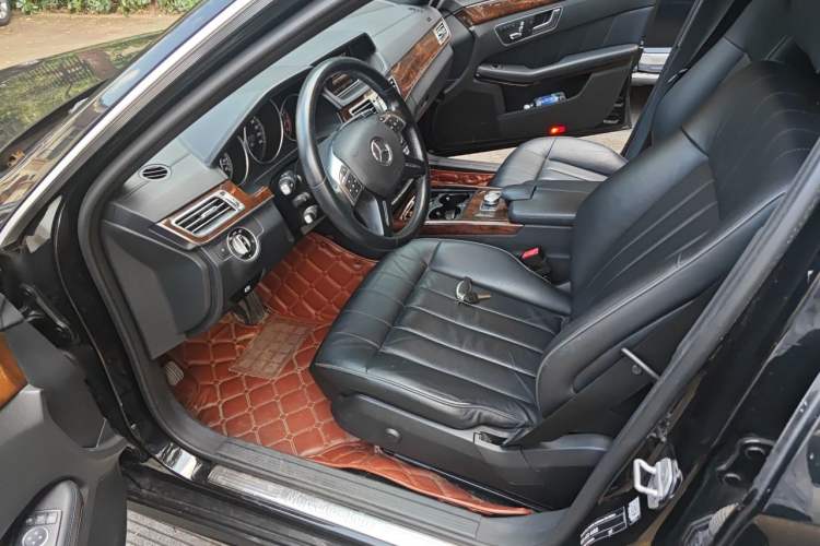 Used Mercedes-Benz E-Class 2015 E 320 L 4MATIC Driver Seat