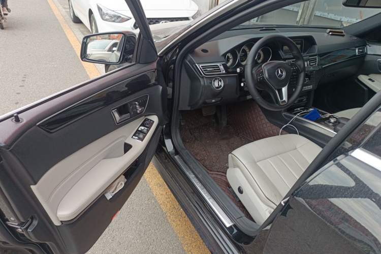 Used Mercedes-Benz E-Class 2015 E 260 L Sport Edition Driver Seat