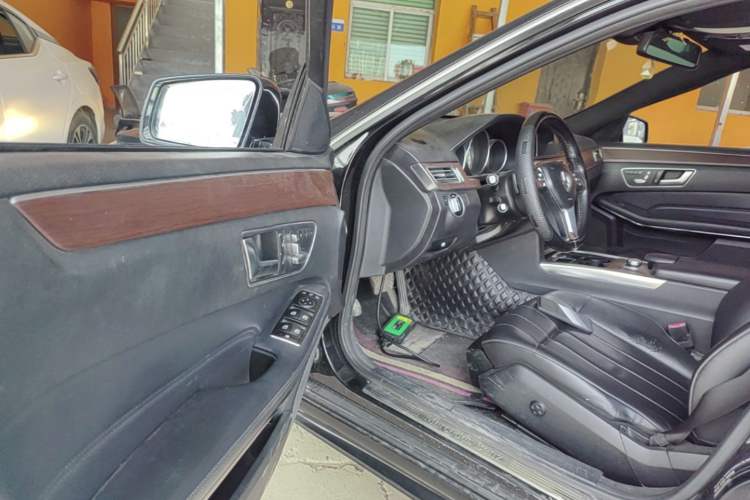 Used Mercedes-Benz E-Class 2015 E 260 L Sport Edition Driver Seat