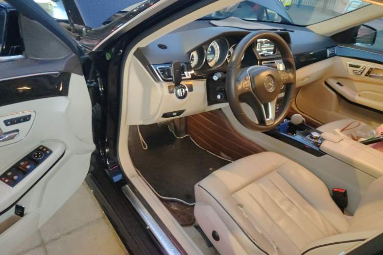 Used Mercedes-Benz E-Class 2015 E 260 L Sport Edition Driver Seat