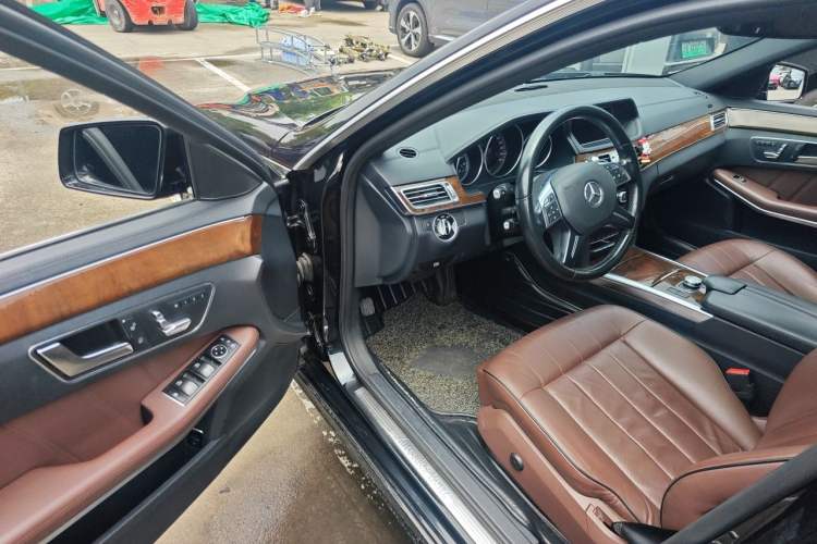 Used Mercedes-Benz E-Class 2015 E 320 L Driver Seat