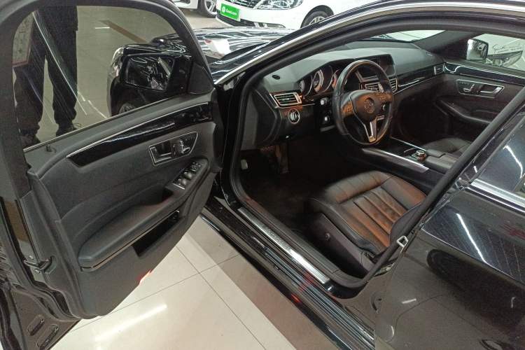 Used Mercedes-Benz E-Class 2015 Revised E 260 L Sporty and Stylish Edition Driver Seat