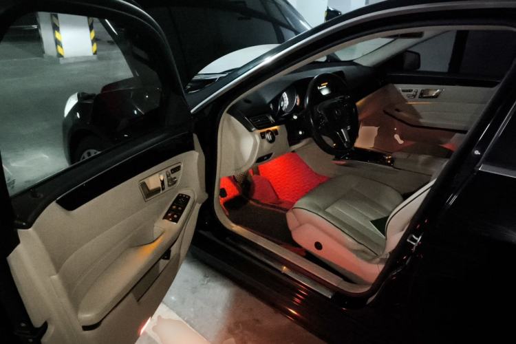 Used Mercedes-Benz E-Class 2015 Restyled E 260 L Sport Edition Driver Seat
