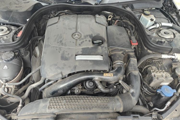 Used Mercedes-Benz E-Class 2015 E 260 L Sport Edition Engine Bay