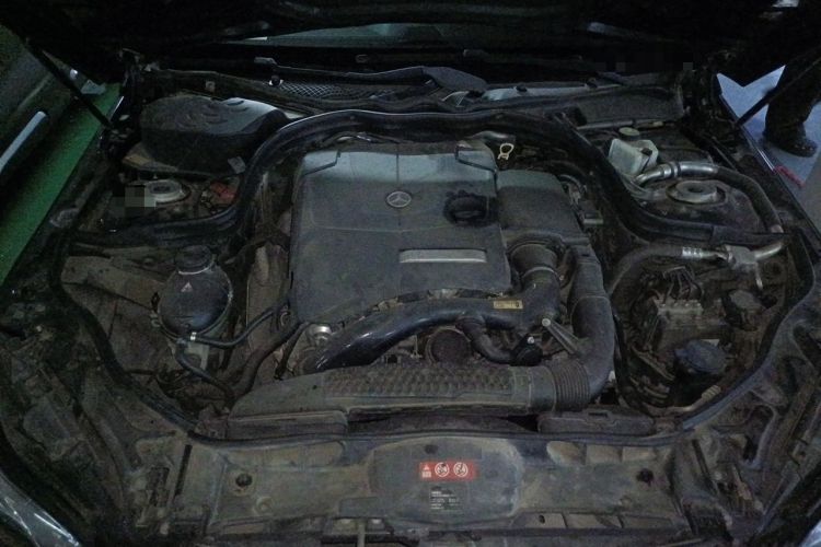 Used Mercedes-Benz E-Class 2015 Restyled E 260 L Sport Edition Engine Bay