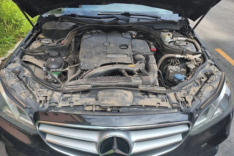 Used Mercedes-Benz E-Class 2015 Restyled E 260 L Sport Edition Engine Bay