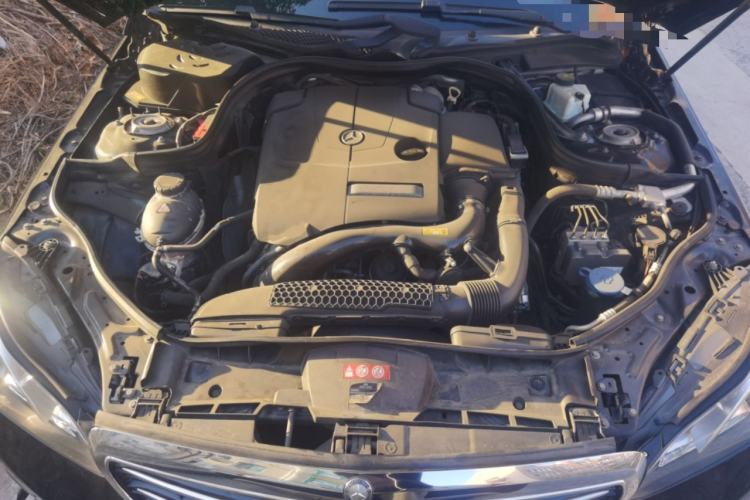 Used Mercedes-Benz E-Class 2015 Revised E 260 L Engine Bay