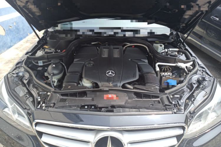 Used Mercedes-Benz E-Class 2015 E 320 L Sport Edition Engine Bay