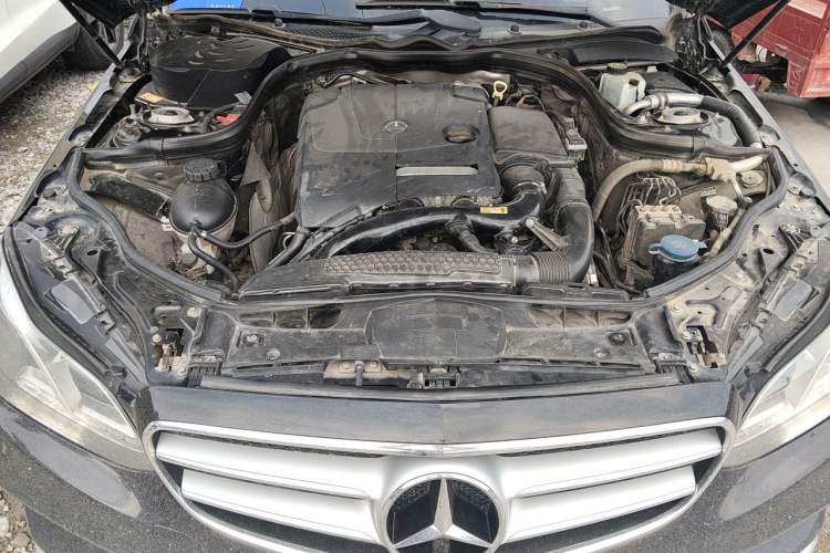 Used Mercedes-Benz E-Class 2015 Restyled E 260 L Sport Edition Engine Bay