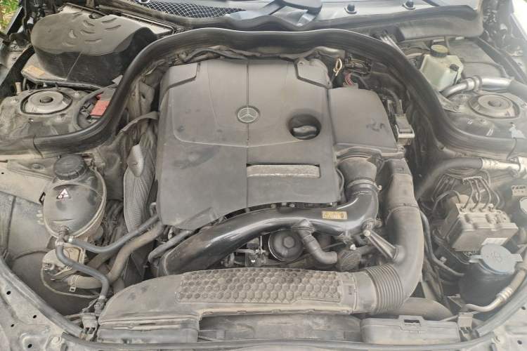 Used Mercedes-Benz E-Class 2015 Revised E 260 L Engine Bay