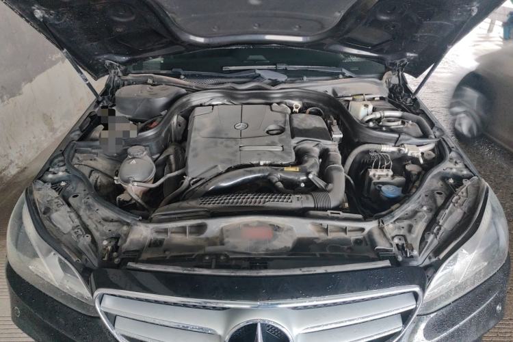 Used Mercedes-Benz E-Class 2015 Restyled E 260 L Sport Edition Engine Bay