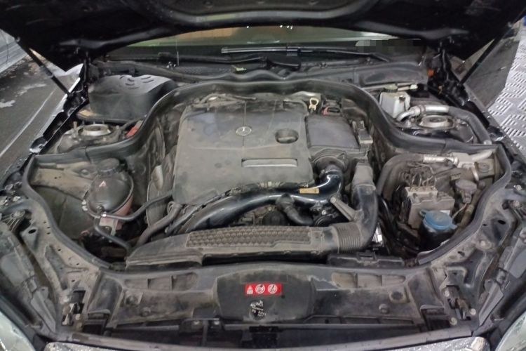 Used Mercedes-Benz E-Class 2015 Revised E 260 L Engine Bay