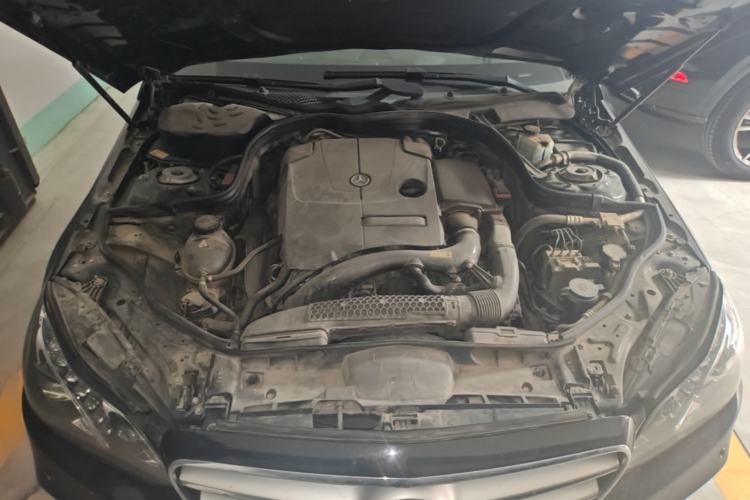 Used Mercedes-Benz E-Class 2015 E 260 L Sport Luxury Model Engine Bay