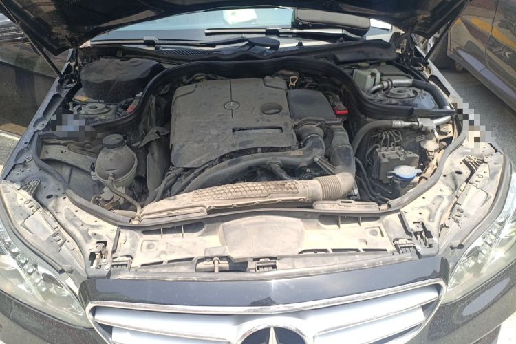 Used Mercedes-Benz E-Class 2015 E 260 L Sport Luxury Model Engine Bay