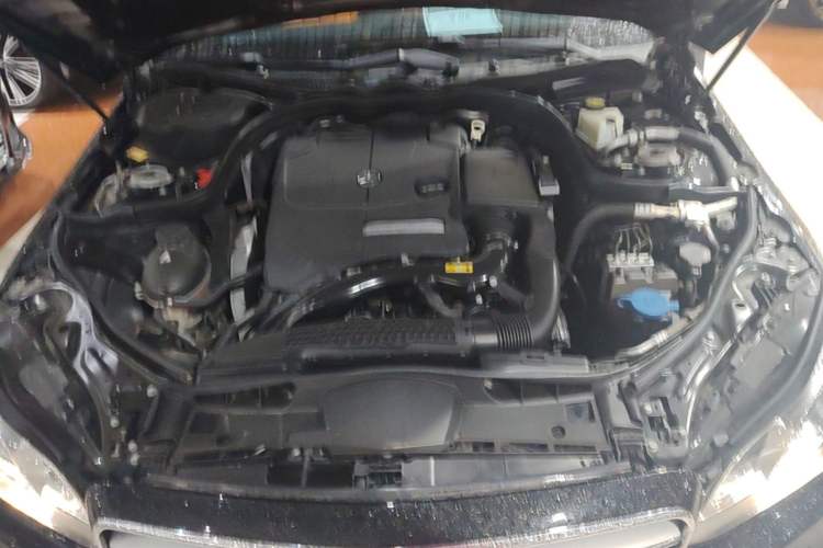 Used Mercedes-Benz E-Class 2015 Restyled E 260 L Sport Edition Engine Bay