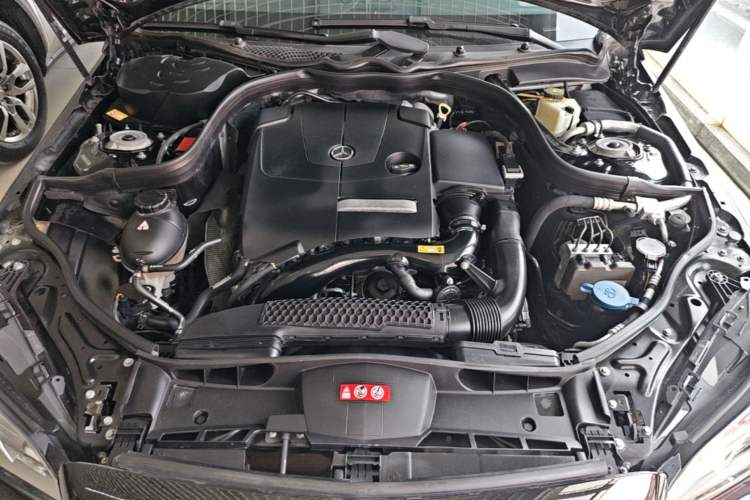 Used Mercedes-Benz E-Class 2015 Restyled E 260 L Sport Edition Engine Bay