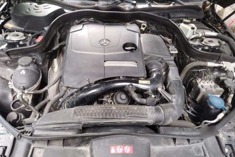 Used Mercedes-Benz E-Class 2015 E 200 L Sport Edition Engine Bay